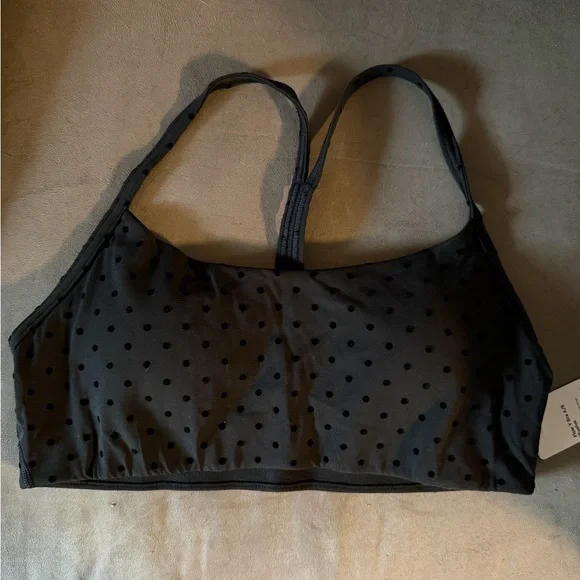 Lululemon Athletica Black Polka Dot Flocked Flow Y Bra C/D Evolve